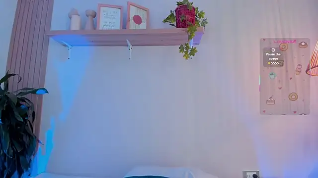 Cristalfoxy  online show from November 24, 7:46 pm