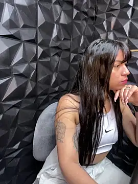 Snapshot of lil_charme chatting on September 14, 2:05 pm lil charme online show from September 14, 2:05 pm