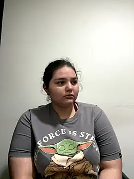 Snapshot of PortuPAWG chatting on December 17, 12:05 am PortuPAWG online show from December 17, 12:05 am