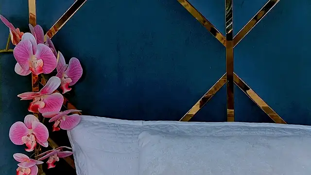 AlexandraGreen online show from March 22, 4:43 pm