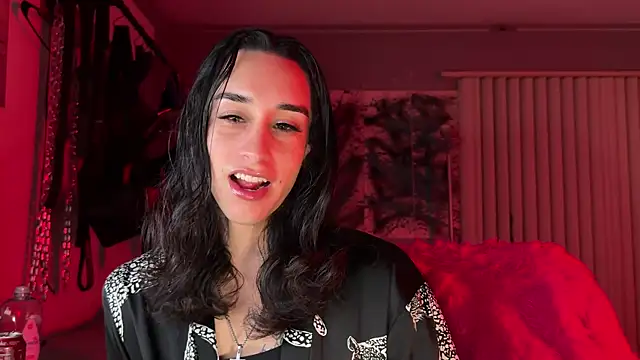 xoFrankie online show from March 16, 4:07 am