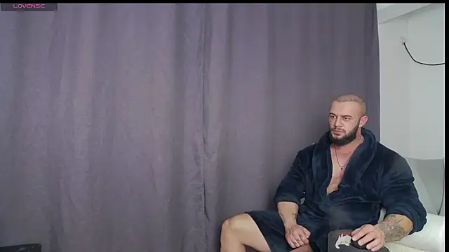 Snapshot of RickyMiami1 chatting on October 27, 9:30 pm RickyMiami1 online show from October 27, 9:30 pm