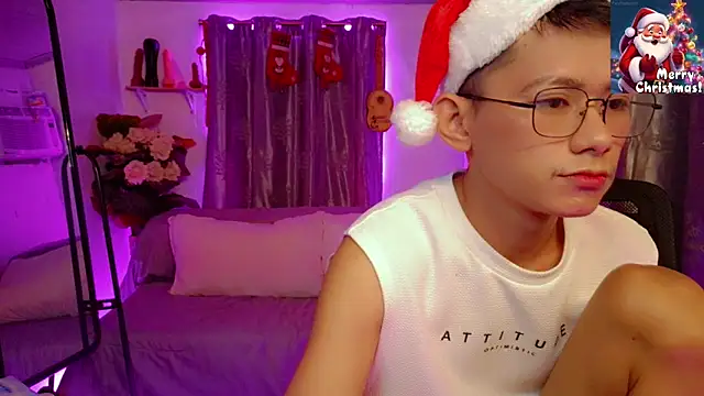 Skinny CumLoader69 online show from December 14, 3:17 pm