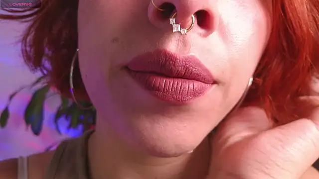 Snapshot of bri_von_dhara__ chatting on May 18, 8:58 pm bri von dhara online show from May 18, 8:58 pm