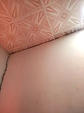 Naomi-Mature online show from November 2, 8:17 am