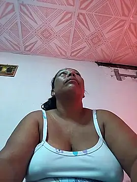 Naomi-Mature online show from April 3, 9:40 am