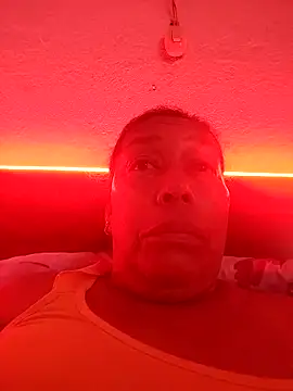 Naomi-Mature online show from April 18, 8:51 am