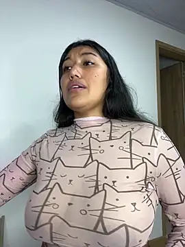 SharaRous online show from January 18, 2:48 am