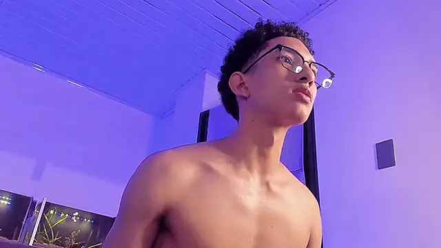 Cj davis  online show from November 28, 1:30 am