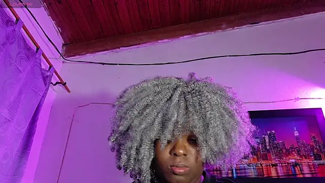 Snapshot of ebony_NeighborMoans chatting on May 23, 3:12 am ebony NeighborMoans online show from May 23, 3:12 am