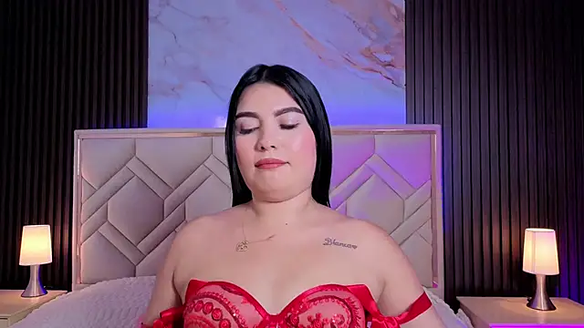 MiaaFarrel online show from February 26, 7:24 pm