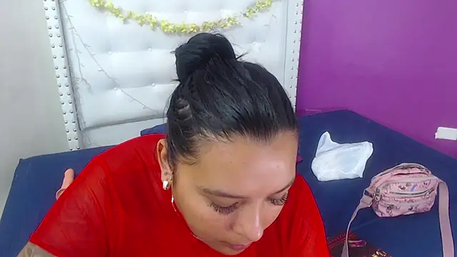 Snapshot of fat_naughtyass chatting on October 10, 1:54 pm fat naughtyass online show from October 10, 1:54 pm