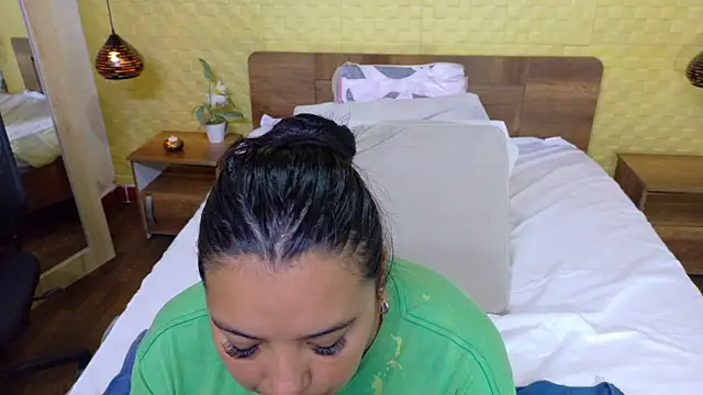 fat naughtyass online show from March 25, 1:28 pm