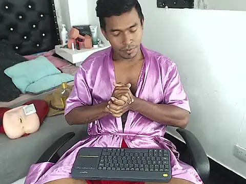 Adam Morgan2 online show from October 2, 5:58 am