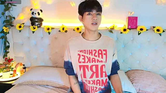 AleAurarashi online show from March 13, 3:57 am