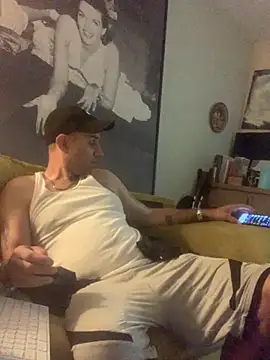 Snapshot of Hothotboyg chatting on October 23, 12:37 pm Hothotboyg online show from October 23, 12:37 pm