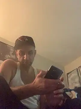 Snapshot of Hothotboyg chatting on March 6, 2:35 pm Hothotboyg online show from March 6, 2:35 pm