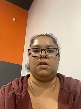 wishuhope4 online show from October 10, 9:19 am