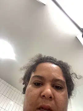 wishuhope4 online show from October 17, 8:17 am