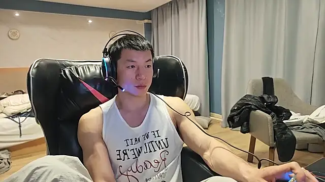 AAASuck online show from March 31, 6:08 pm