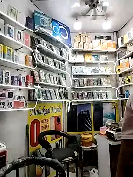 avi007p online show from April 7, 2:50 pm