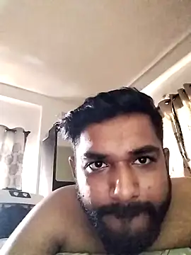 Snapshot of avi007p chatting on May 8, 3:01 am avi007p online show from May 8, 3:01 am