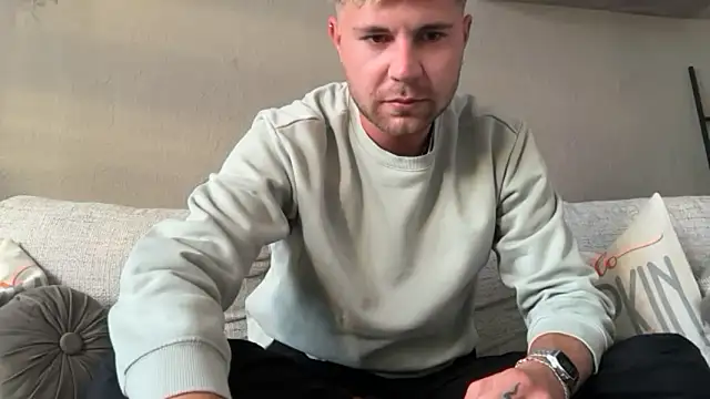 RioBlaze online show from September 14, 5:01 pm