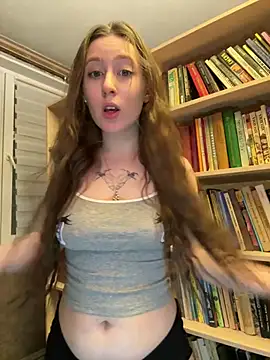 FroggyAnna online show from April 7, 6:41 pm