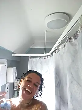 GoddessChantelle online show from September 19, 9:32 am