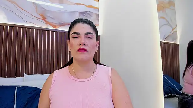 Roxie-NS online show from December 1, 12:54 pm