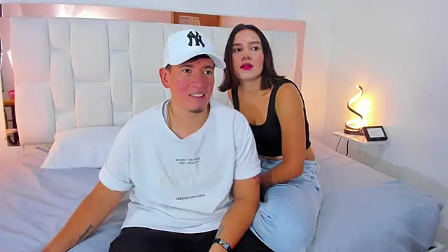 ZoeandEthan online show from September 17, 6:42 pm