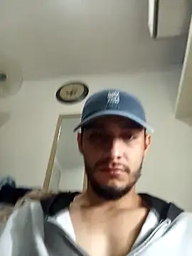 Snapshot of Juandavidbolivar chatting on November 10, 4:22 am Juandavidbolivar online show from November 10, 4:22 am