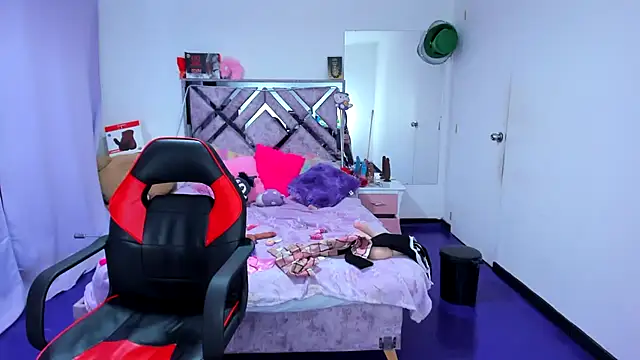 Luna Analya online show from April 1, 4:57 am