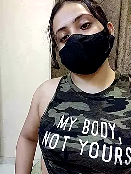 Snapshot of sexy_aaliya_hamidi chatting on October 10, 8:35 am sexy aaliya hamidi online show from October 10, 8:35 am