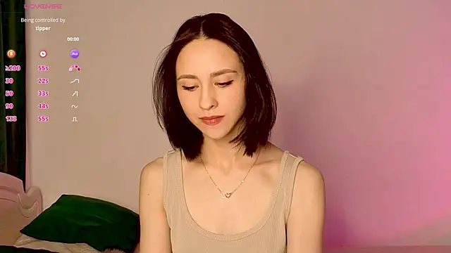 MiaSweetasHoney online show from November 13, 5:50 am