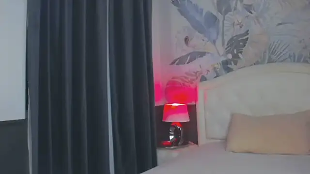 CaitlinSugar online show from March 23, 5:33 am