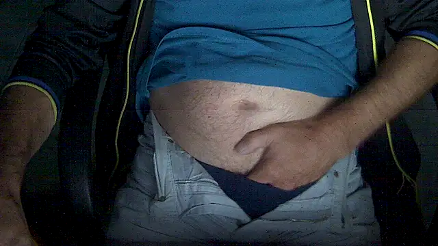 Snapshot of velikifant7 chatting on November 15, 5:16 am velikifant7 online show from November 15, 5:16 am