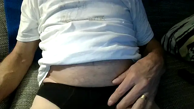 velikifant7 online show from February 25, 6:50 pm