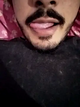 Snapshot of Hotyy_subhu chatting on November 3, 1:23 pm Hotyy subhu online show from November 3, 1:23 pm