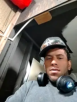 Snapshot of tukica56 chatting on November 1, 3:47 pm tukica56 online show from November 1, 3:47 pm