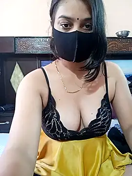 Priyanka Pal online show from October 28, 4:05 am