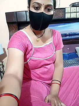 Priyanka Pal online show from December 3, 3:21 pm