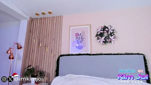 KiimJoi online show from December 19, 1:29 pm