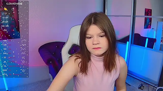 Lunamytrend online show from October 31, 11:55 am