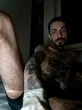 Snapshot of Robe420 chatting on April 9, 8:36 pm Robe420 online show from April 9, 8:36 pm
