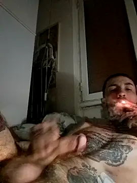 Snapshot of Robe420 chatting on April 14, 1:22 am Robe420 online show from April 14, 1:22 am