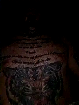 Snapshot of Robe420 chatting on May 3, 9:32 pm Robe420 online show from May 3, 9:32 pm