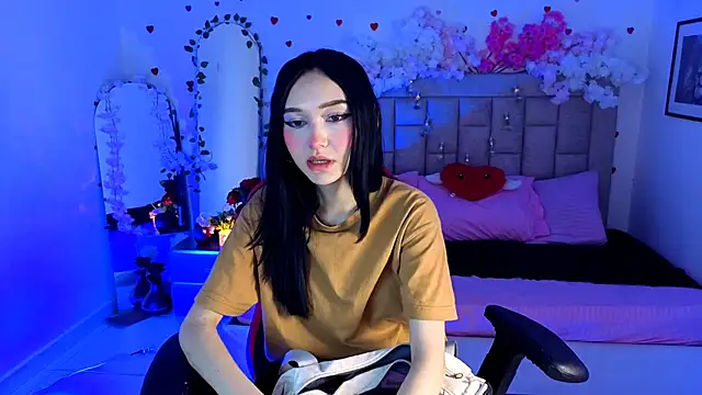 Snapshot of Isla_rosee18 chatting on April 20, 1:19 am Isla rosee18 online show from April 20, 1:19 am