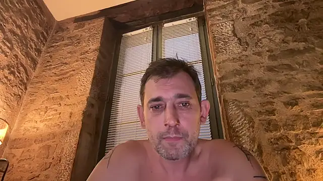 Snapshot of tamtamat46 chatting on October 24, 5:09 pm tamtamat46 online show from October 24, 5:09 pm