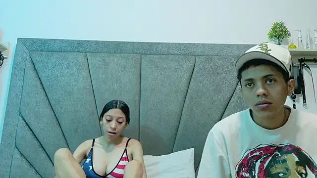 Snapshot of MielAndLeo chatting on June 24, 12:15 pm MielAndLeo online show from June 24, 12:15 pm